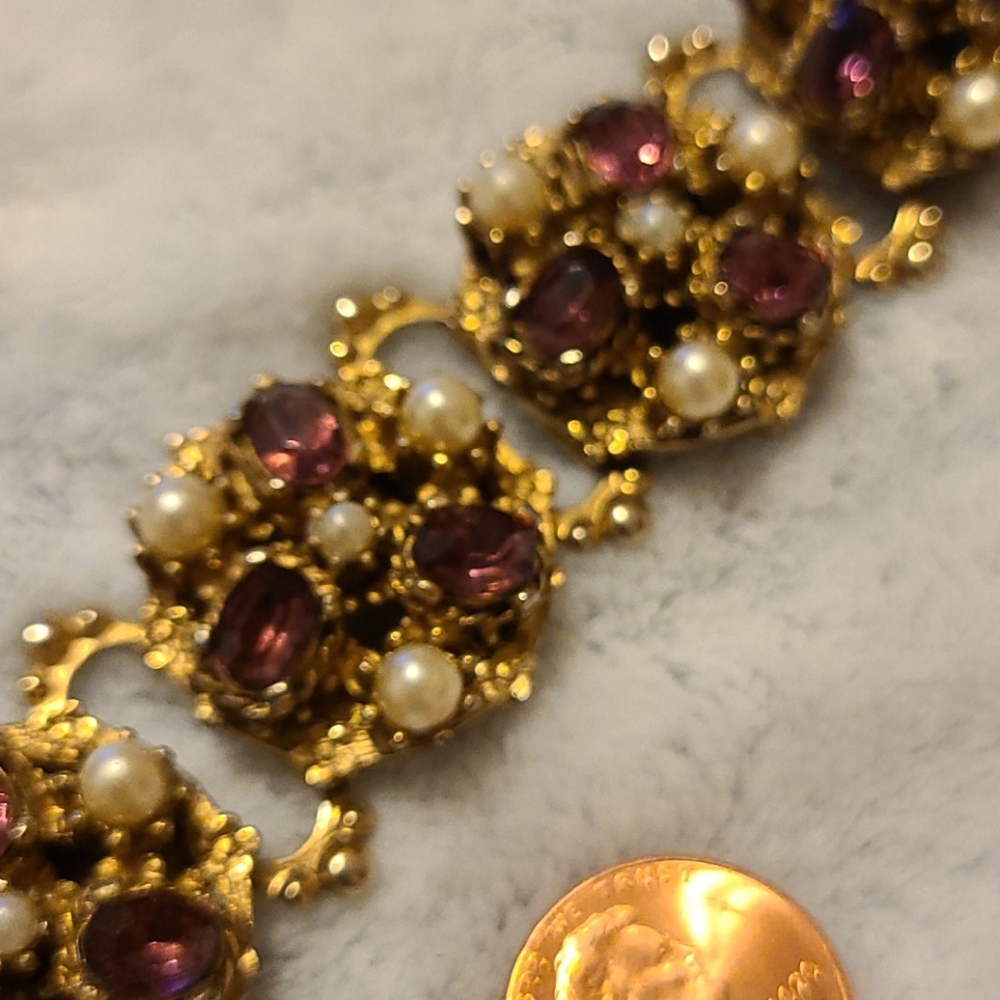 Vintage Book Link bracelet - Picture 2 of 5